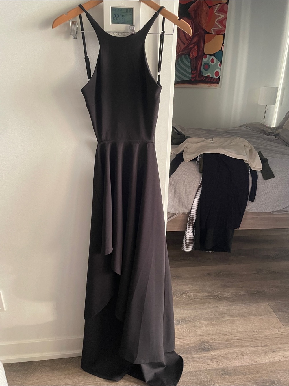 Hello Molly Black High-Low open back with crossing straps Evening Gown